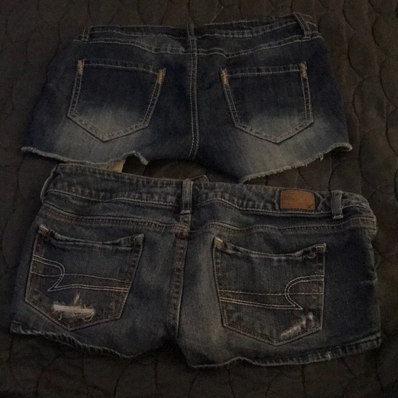 Short shorts - Picture 5 of 5